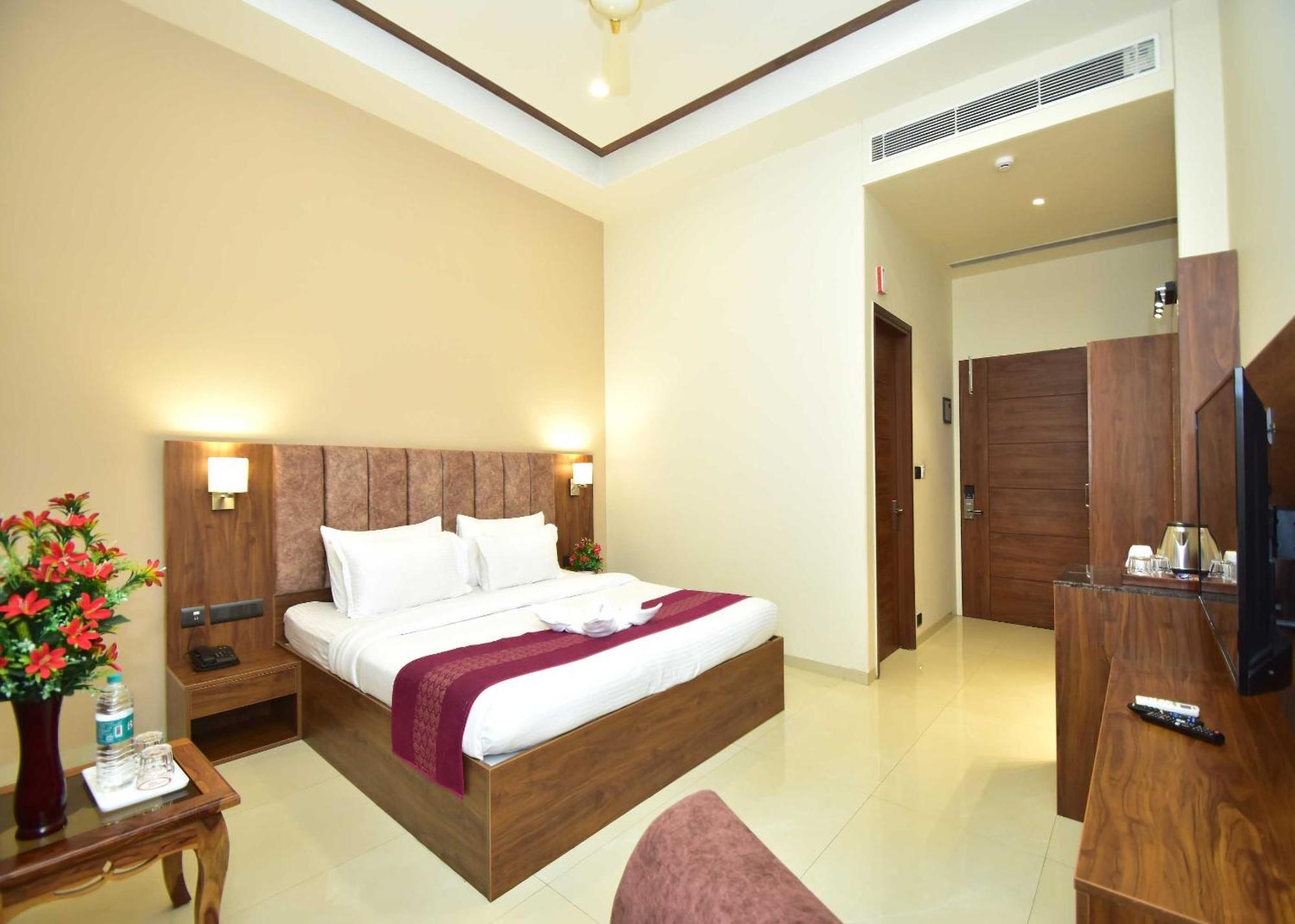 Hotel Shyamleela Khātu Exterior foto